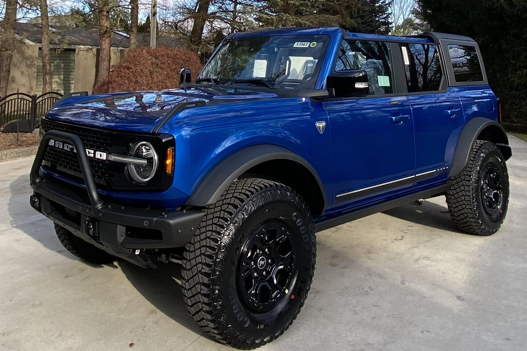2021 Ford Bronco 6th Gen - Image 14 of 31