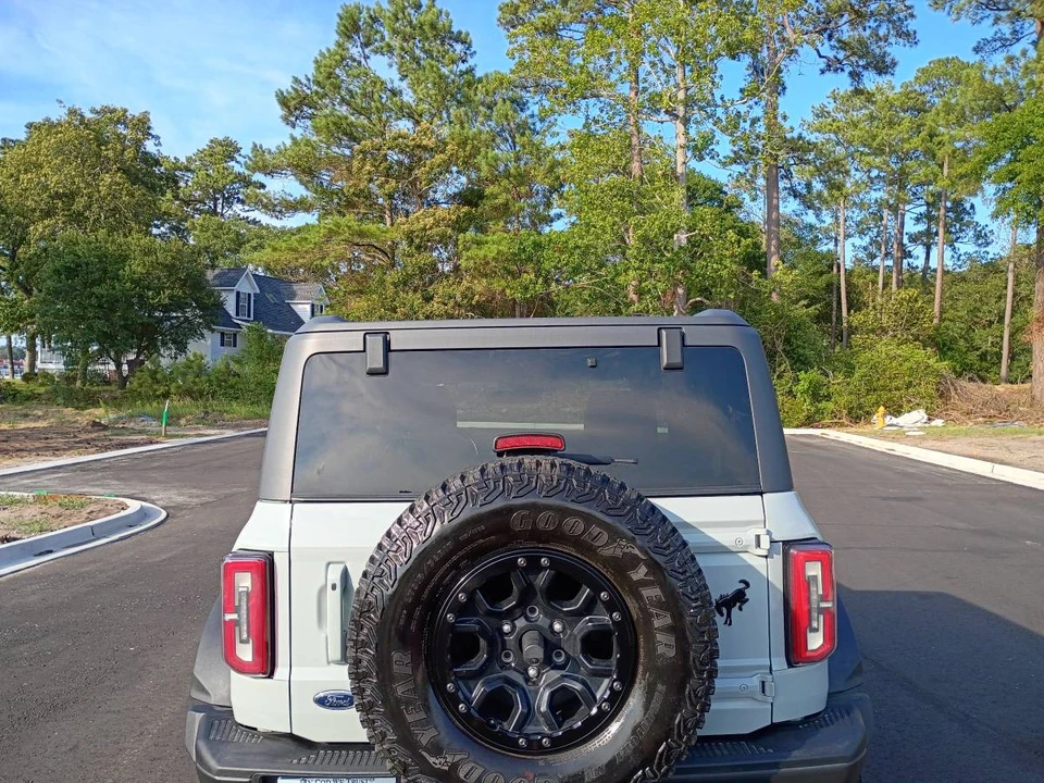 2021 Ford Bronco 6th Gen - Image 4 of 16
