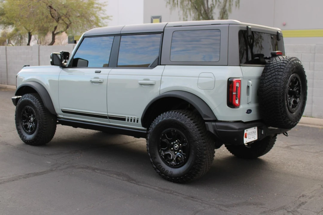 2021 Ford Bronco 6th Gen - Image 6 of 21