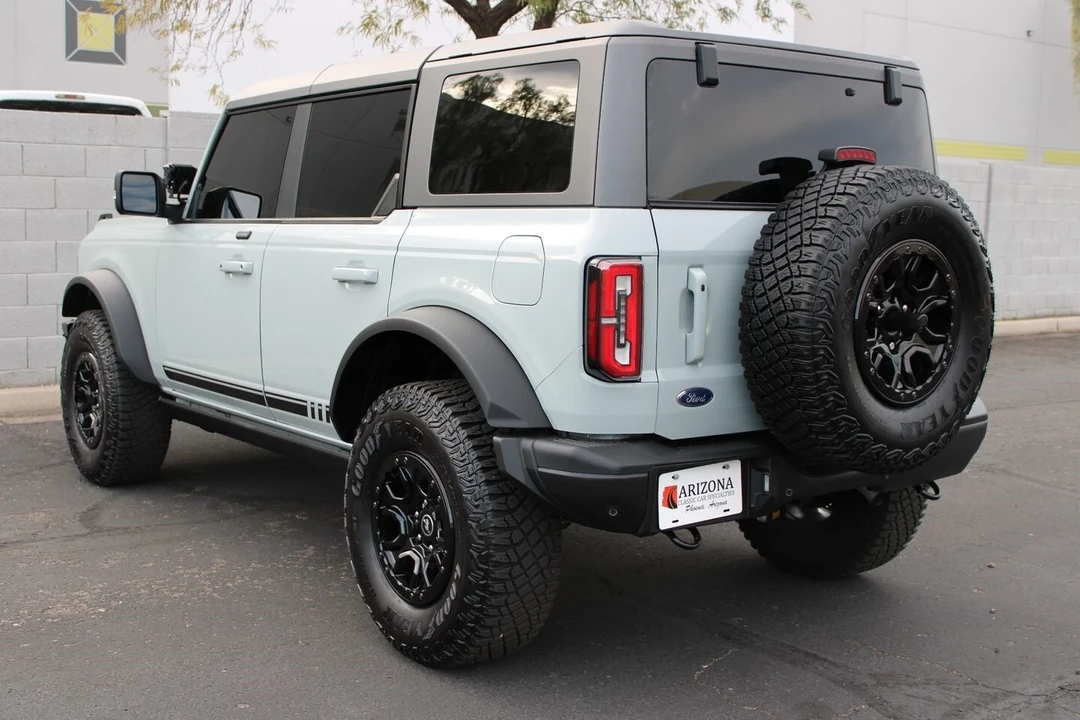 2021 Ford Bronco 6th Gen - Image 17 of 21