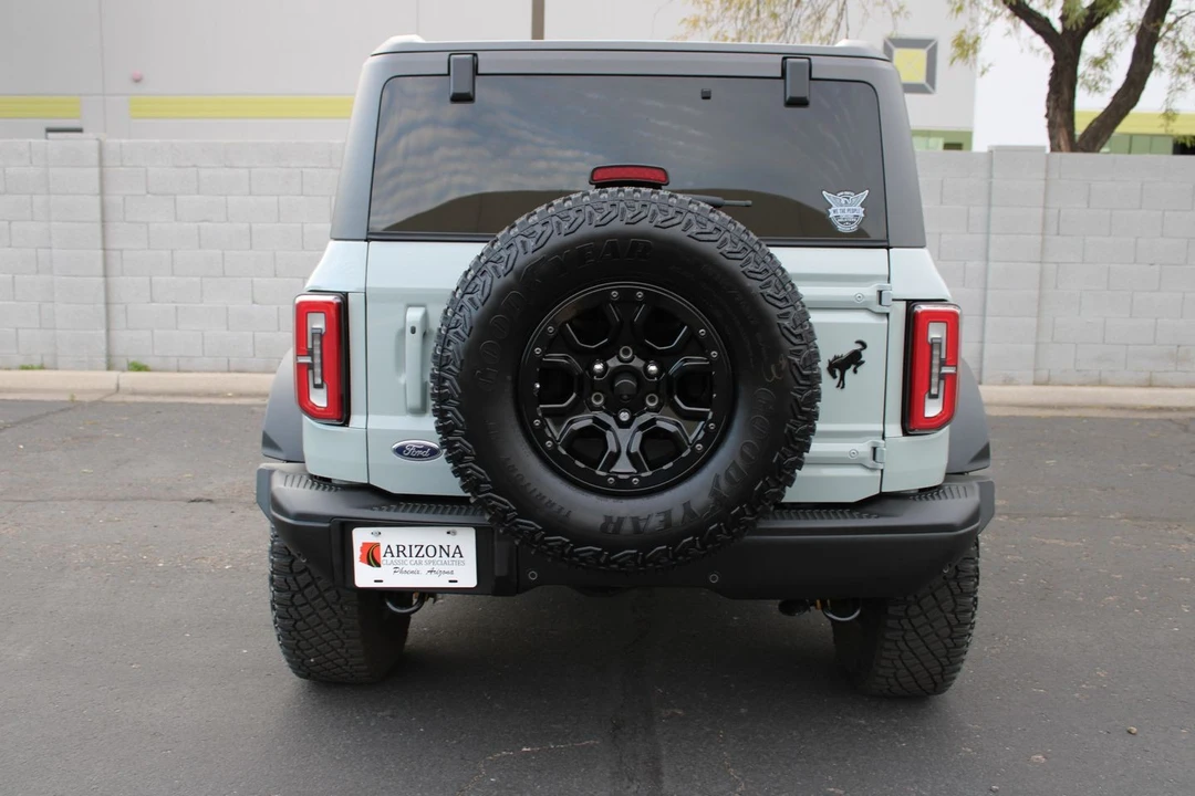 2021 Ford Bronco 6th Gen - Image 15 of 21