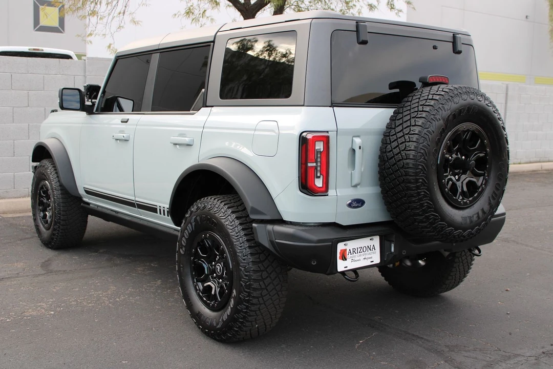2021 Ford Bronco 6th Gen - Image 17 of 21