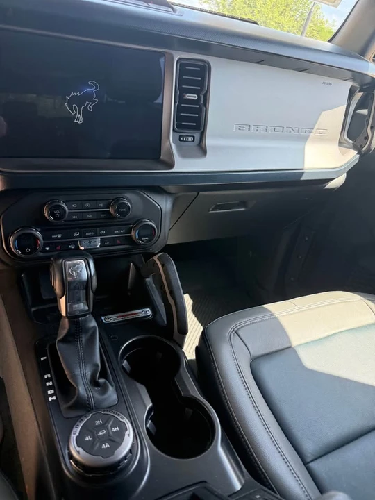 2021 Ford Bronco 6th Gen - Image 12 of 15