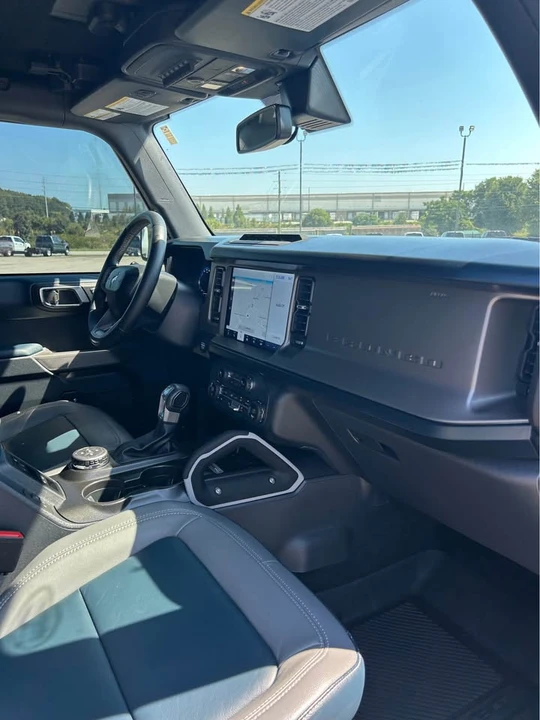 2021 Ford Bronco 6th Gen - Image 6 of 11