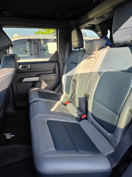 2021 Ford Bronco 6th Gen - Image 6 of 9
