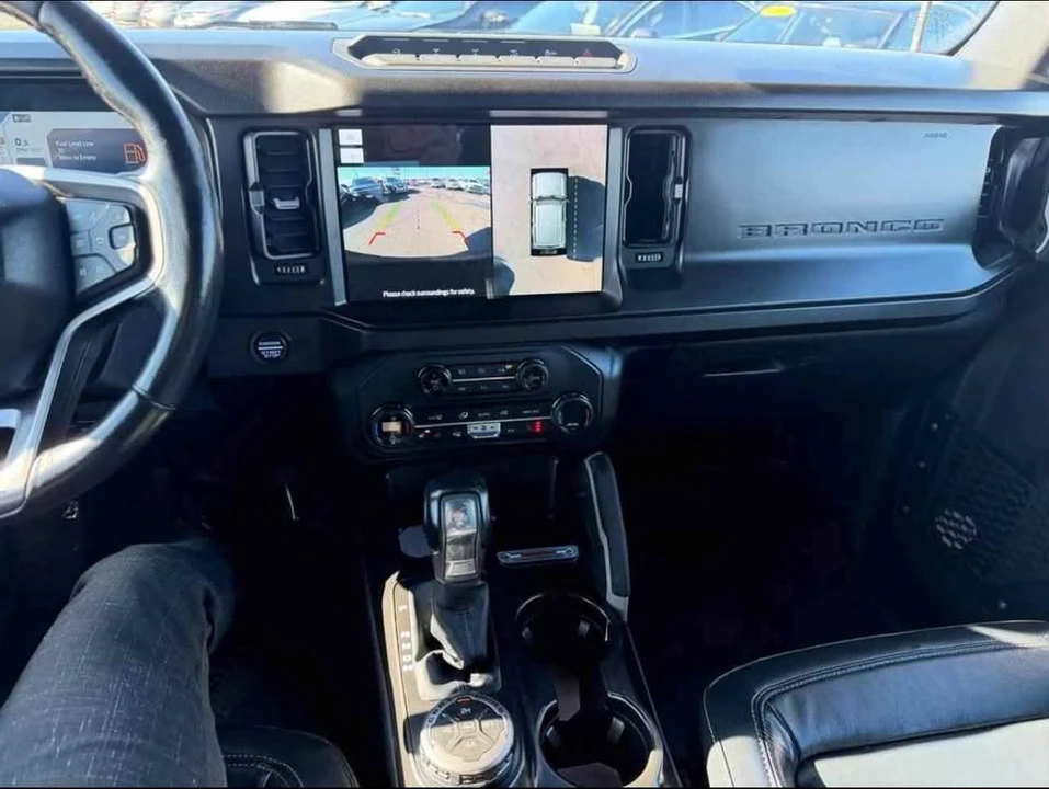 2021 Ford Bronco 6th Gen - Image 8 of 12