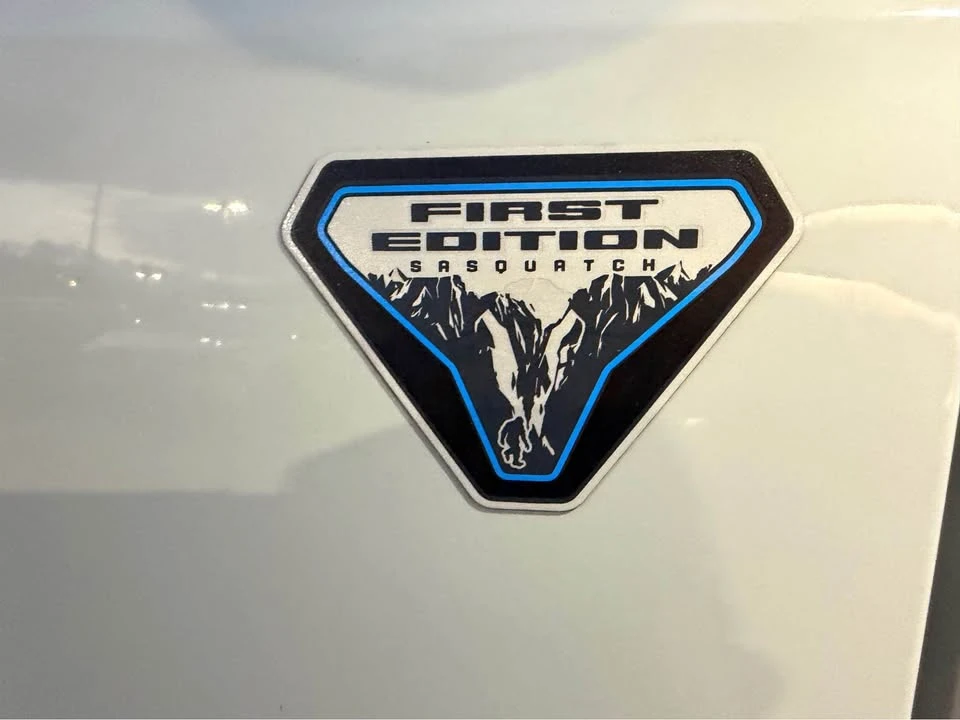 2021 Ford Bronco 6th Gen - Image 15 of 15