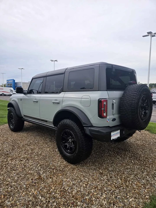 2021 Ford Bronco 6th Gen - Image 3 of 11