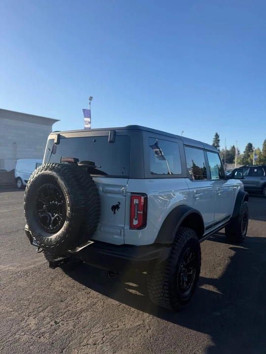 2021 Ford Bronco 6th Gen - Image 4 of 13