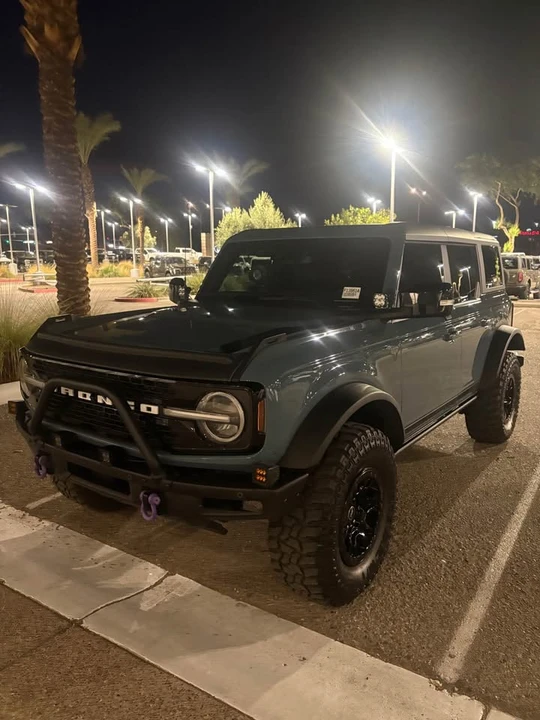 2021 Ford Bronco 6th Gen - Image 2 of 3