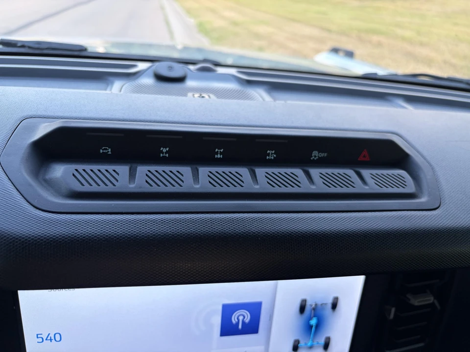 2021 Ford Bronco 6th Gen - Image 29 of 31