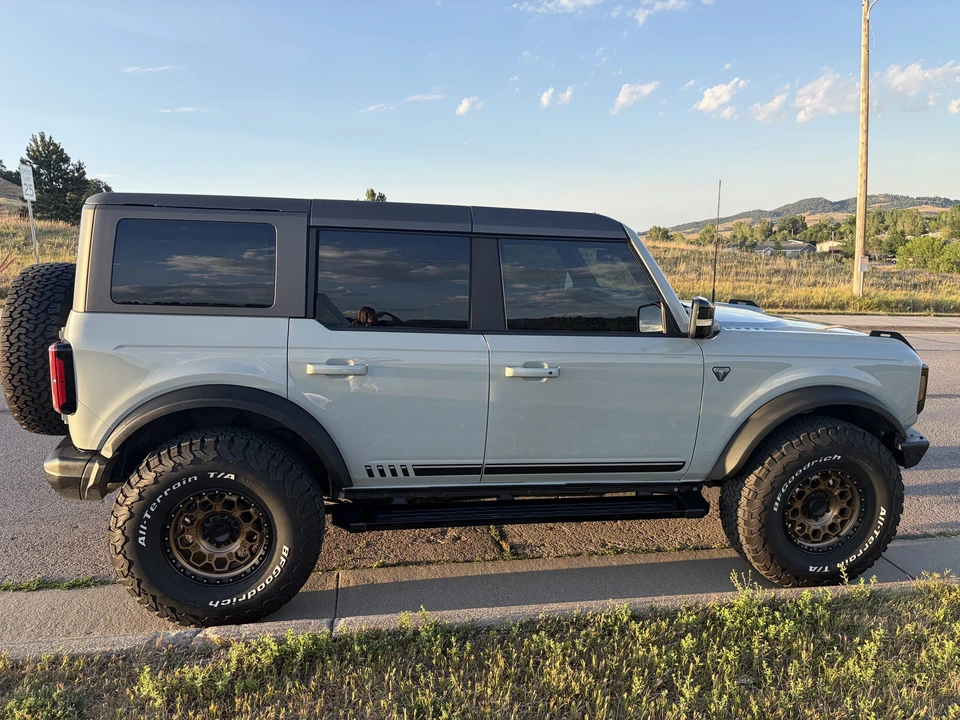 2021 Ford Bronco 6th Gen - Image 11 of 31