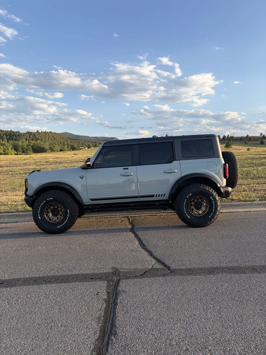 2021 Ford Bronco 6th Gen - Image 4 of 31