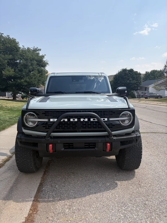 2021 Ford Bronco 6th Gen - Image 2 of 31