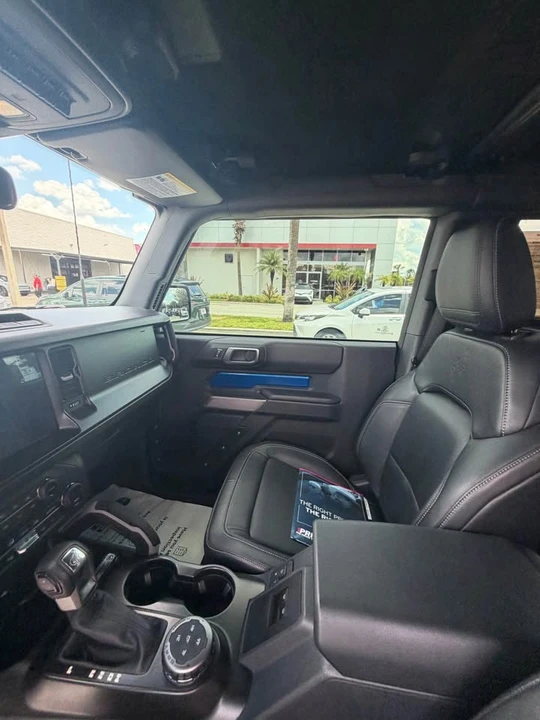 2021 Ford Bronco 6th Gen - Image 9 of 11