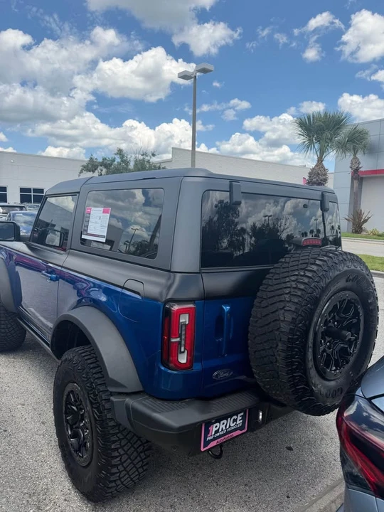 2021 Ford Bronco 6th Gen - Image 3 of 11