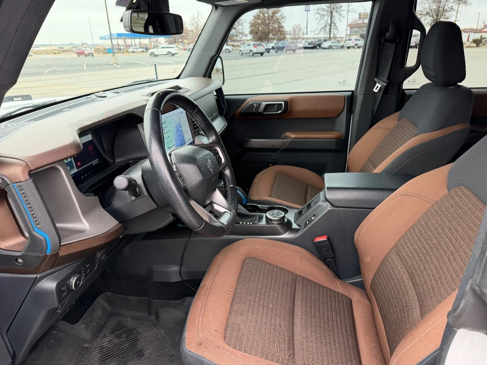 2021 Ford Bronco 6th Gen - Image 5 of 19