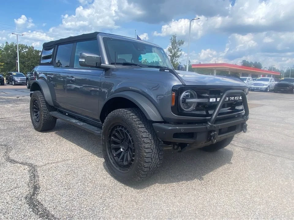 2021 Ford Bronco 6th Gen - Image 2 of 10