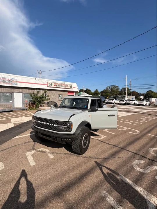 2021 Ford Bronco 6th Gen - Image 6 of 10