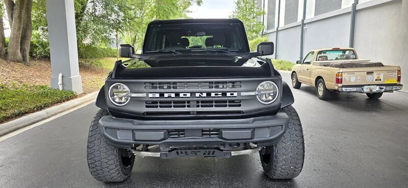 2021 Ford Bronco 6th Gen - Image 3 of 12