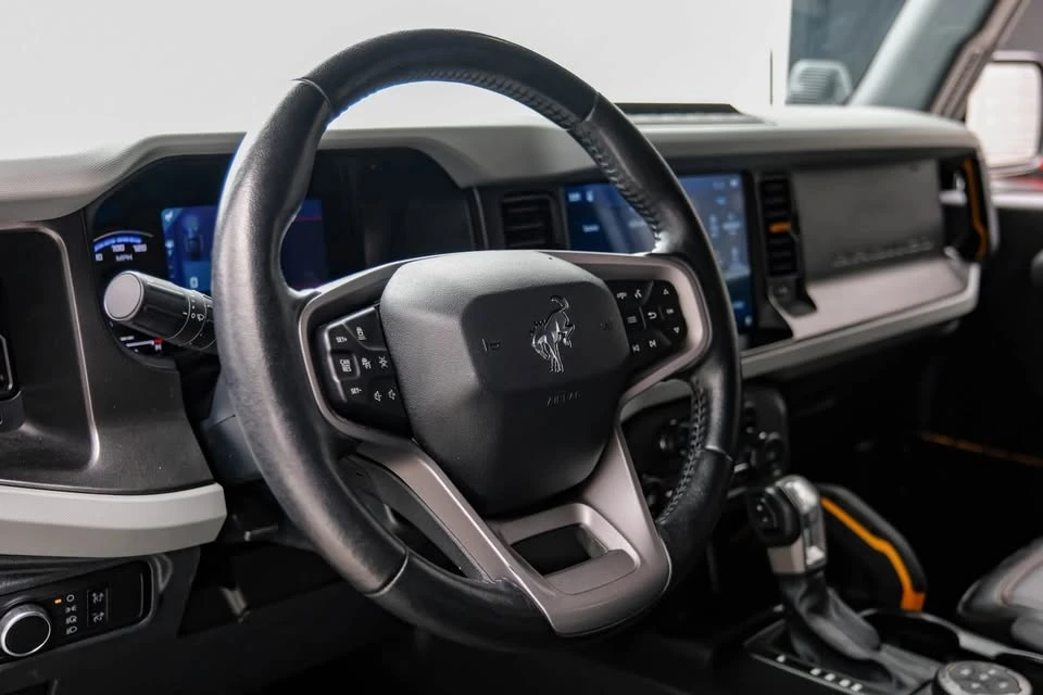 2021 Ford Bronco 6th Gen - Image 15 of 20