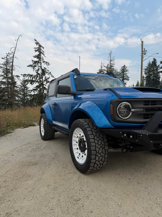 2021 Ford Bronco 6th Gen - Image 4 of 9