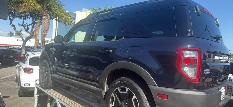2021 Ford Bronco 6th Gen - Image 3 of 3