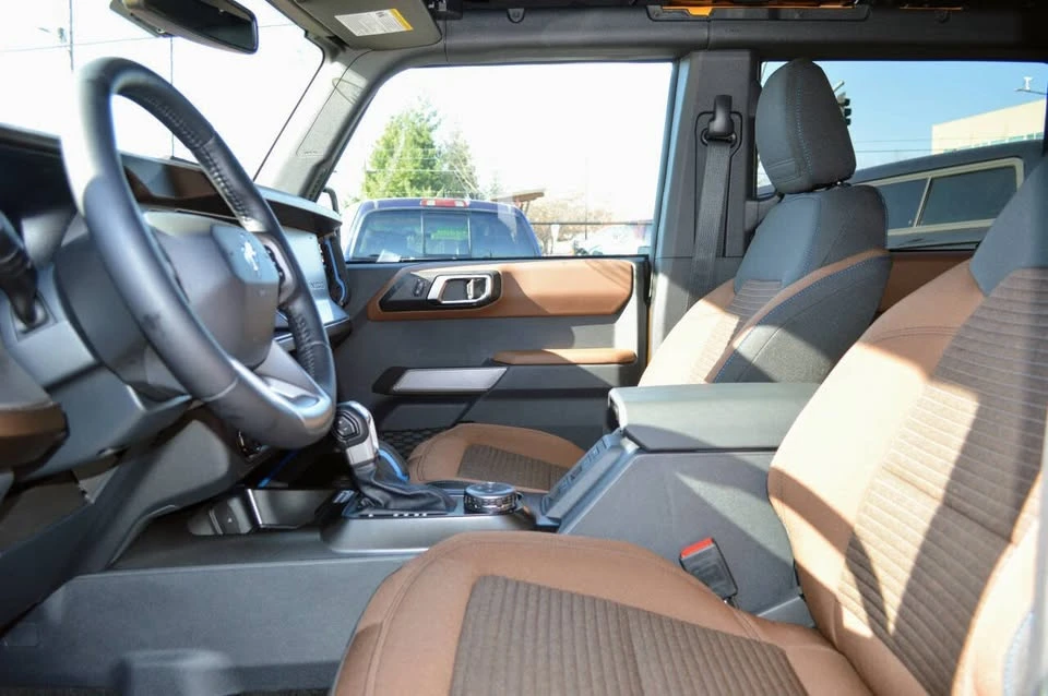 2021 Ford Bronco 6th Gen - Image 8 of 16