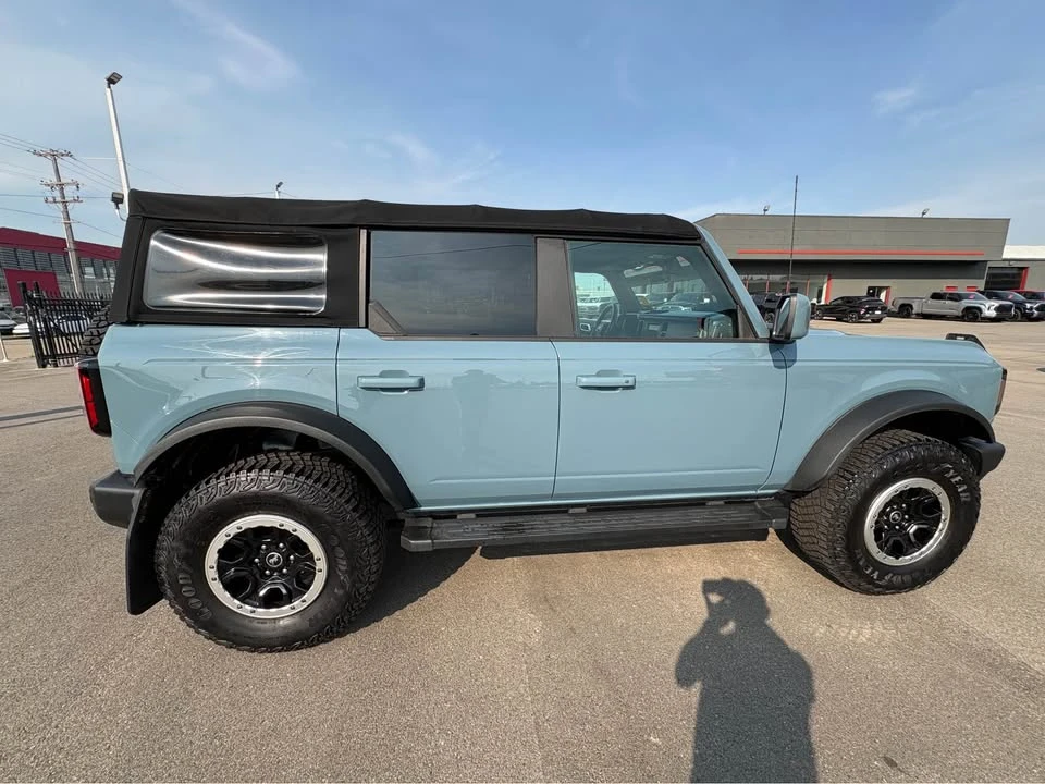 2021 Ford Bronco 6th Gen - Image 3 of 18