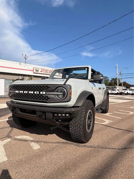 2021 Ford Bronco 6th Gen - Image 9 of 10