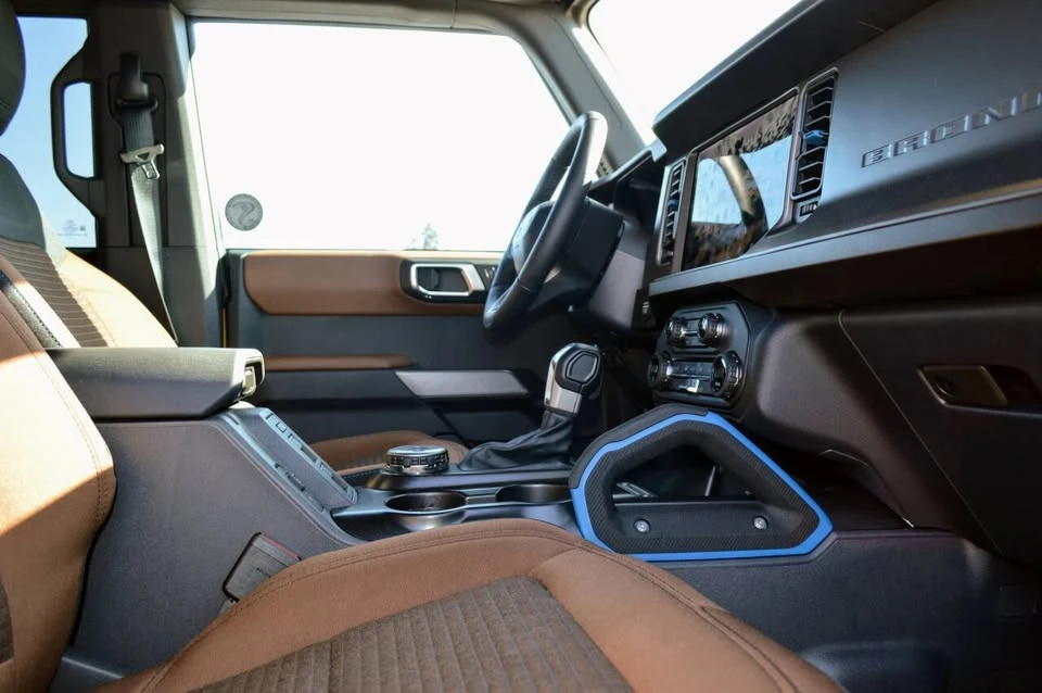 2021 Ford Bronco 6th Gen - Image 14 of 16