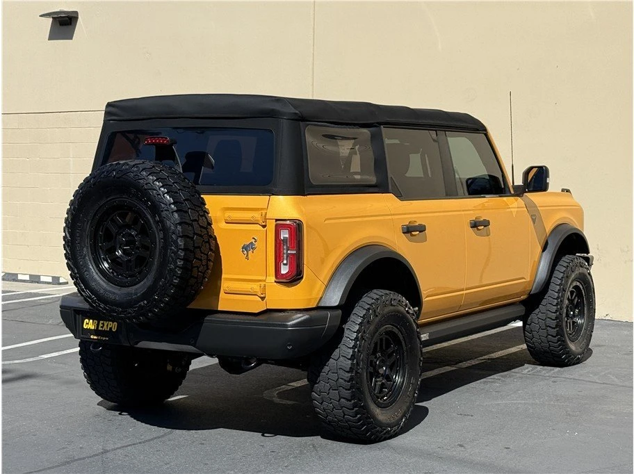 2021 Ford Bronco 6th Gen - Image 9 of 20