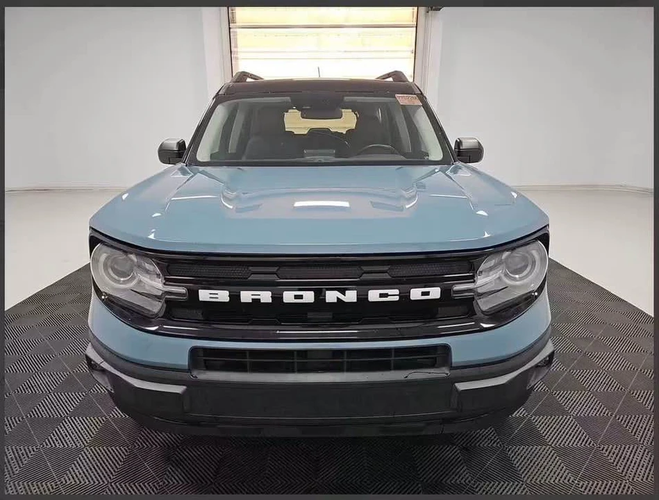 2021 Ford Bronco 6th Gen - Image 3 of 17