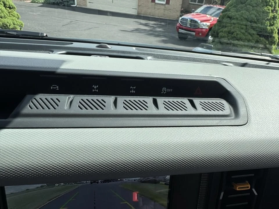 2021 Ford Bronco 6th Gen - Image 18 of 20