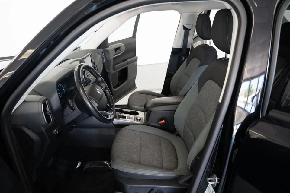 2021 Ford Bronco 6th Gen - Image 9 of 17