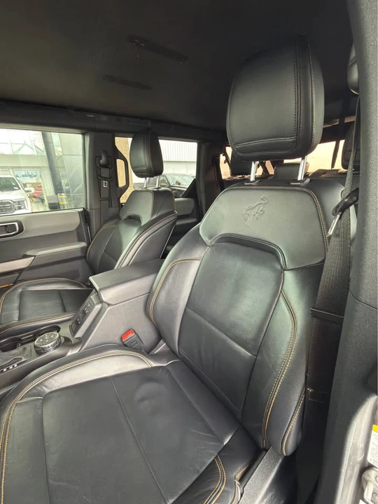 2021 Ford Bronco 6th Gen - Image 9 of 12