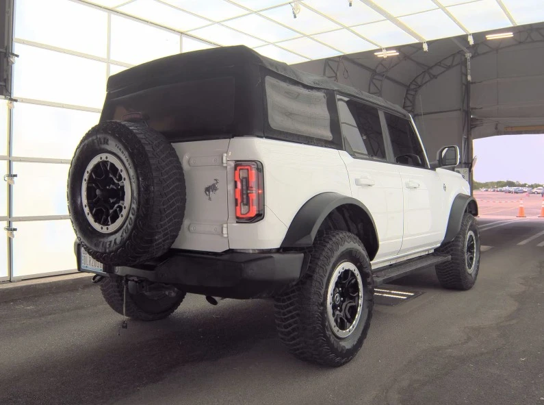 2021 Ford Bronco 6th Gen - Image 3 of 20