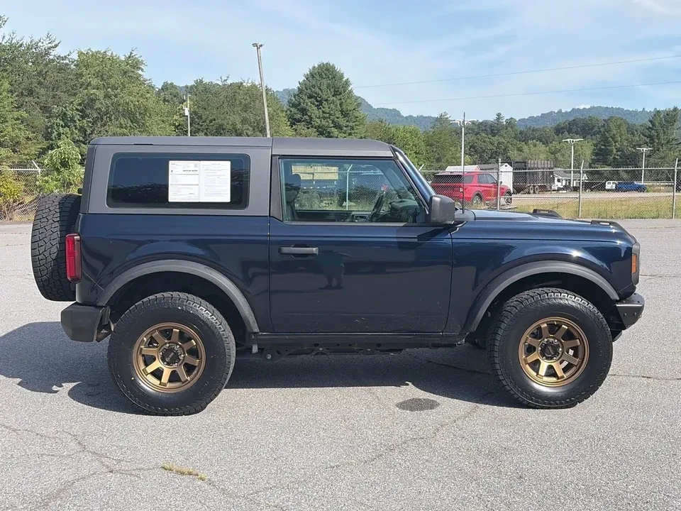 2021 Ford Bronco 6th Gen - Image 2 of 5