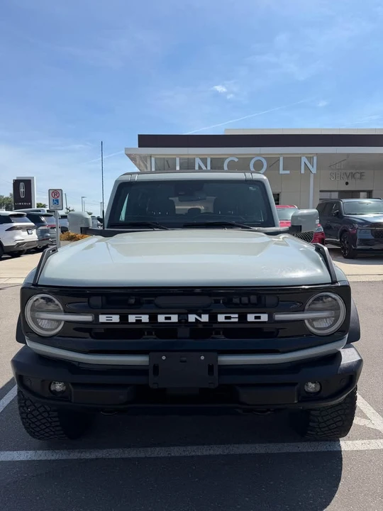 2021 Ford Bronco 6th Gen - Image 2 of 15