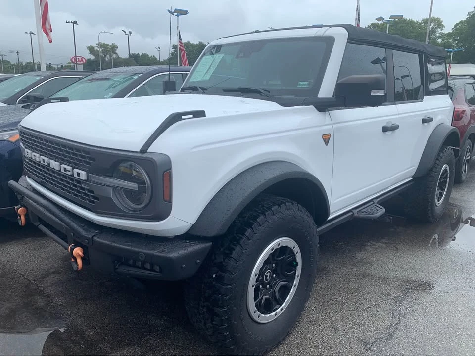 2021 Ford Bronco 6th Gen - Image 3 of 7