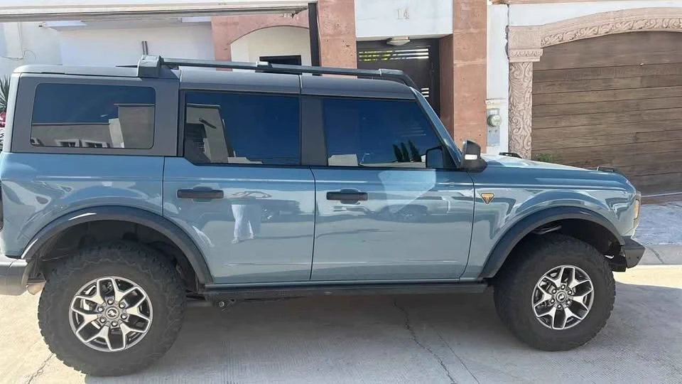 2021 Ford Bronco 6th Gen - Image 2 of 5