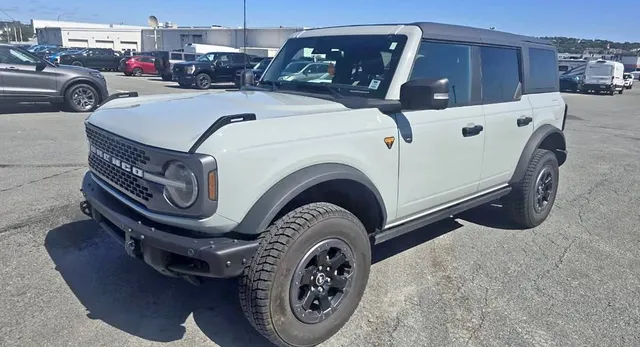2021 Ford Bronco Badlands