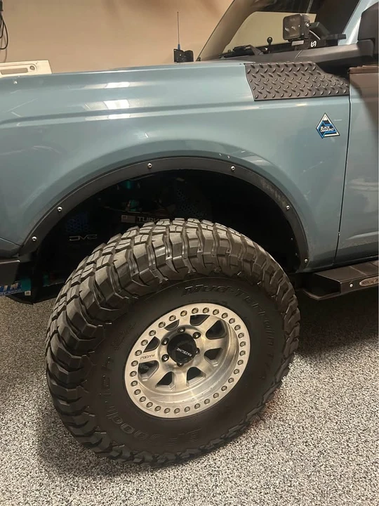 2021 Ford Bronco 6th Gen - Image 9 of 10