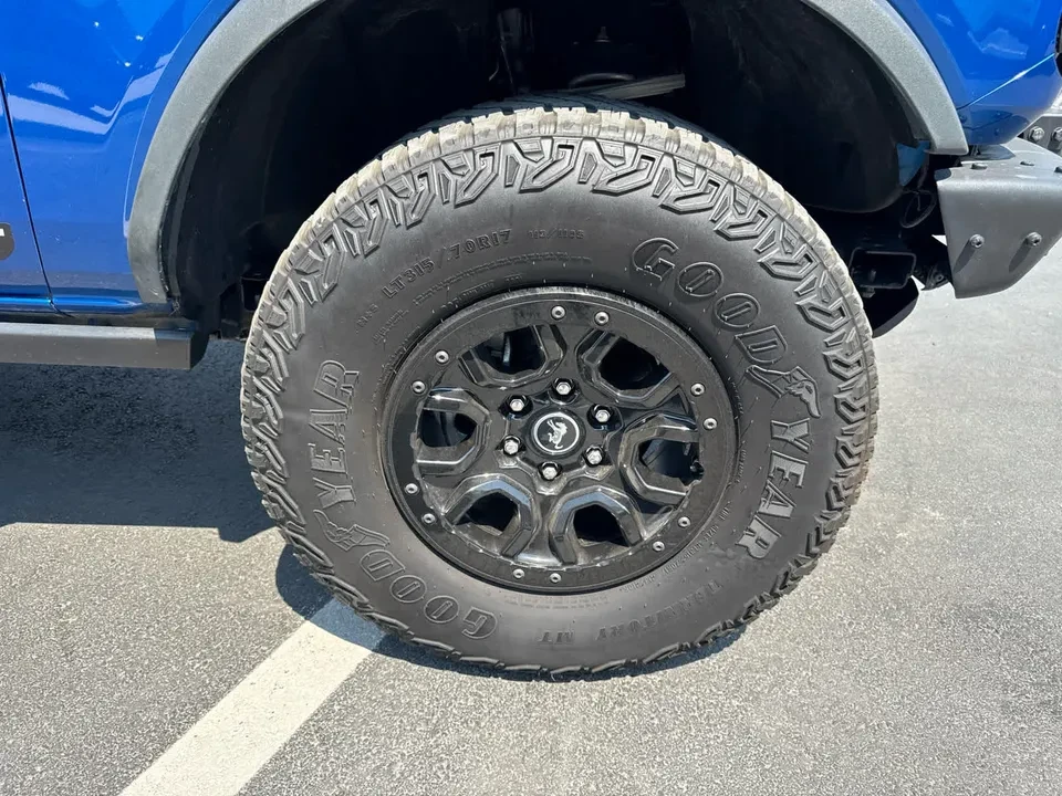 2021 Ford Bronco 6th Gen - Image 16 of 20