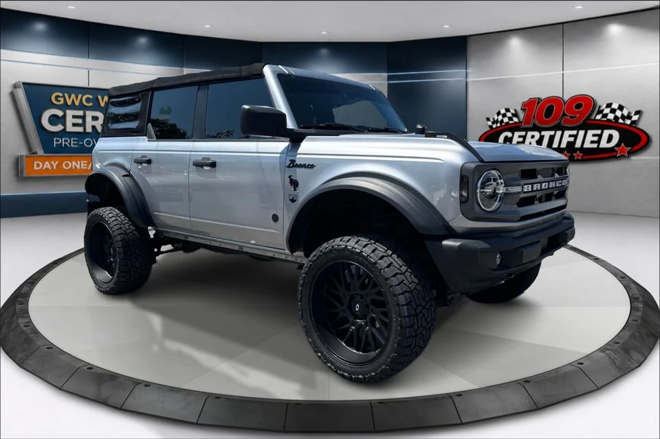 2021 Ford Bronco 6th Gen - Image 8 of 20