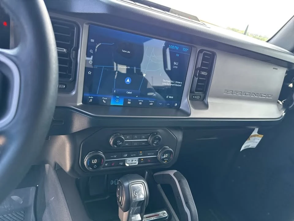 2021 Ford Bronco 6th Gen - Image 15 of 17