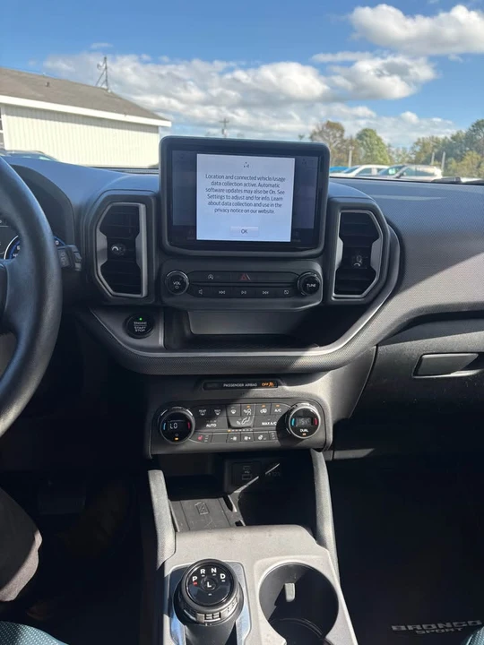 2021 Ford Bronco 6th Gen - Image 15 of 16