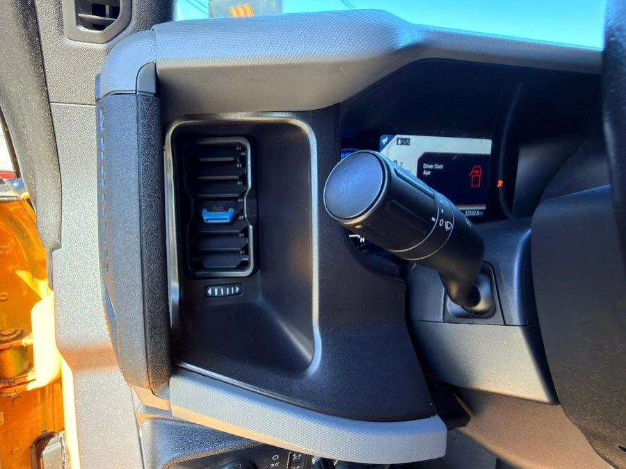 2021 Ford Bronco 6th Gen - Image 15 of 20