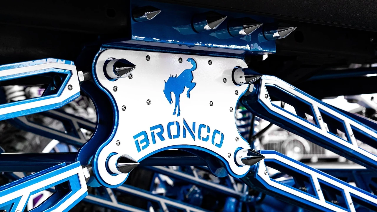 2021 Ford Bronco 6th Gen - Image 13 of 21