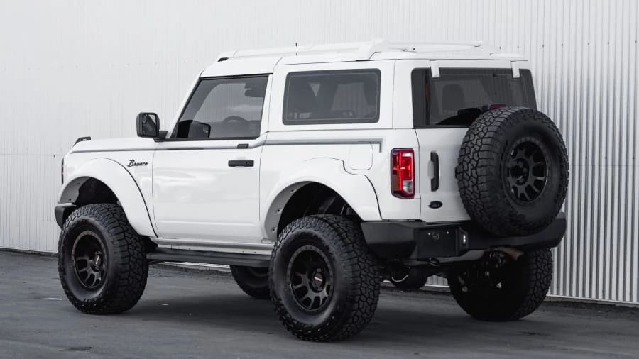 2021 Ford Bronco 6th Gen - Image 10 of 11